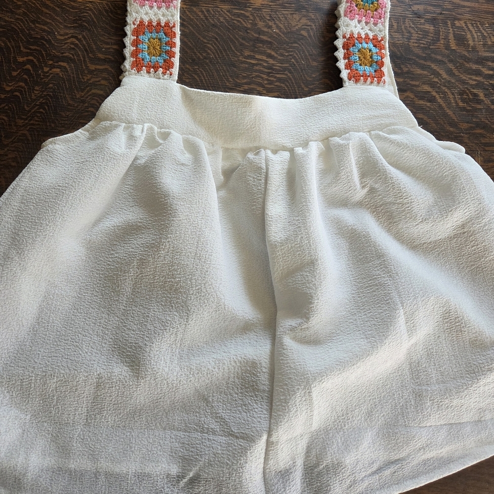 Baby Doll Style Cropped Crochet Strapped Top Size S - Picture 2 of 6